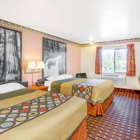 Super 8 By Wyndham Grants Pass Motel Luaran gambar