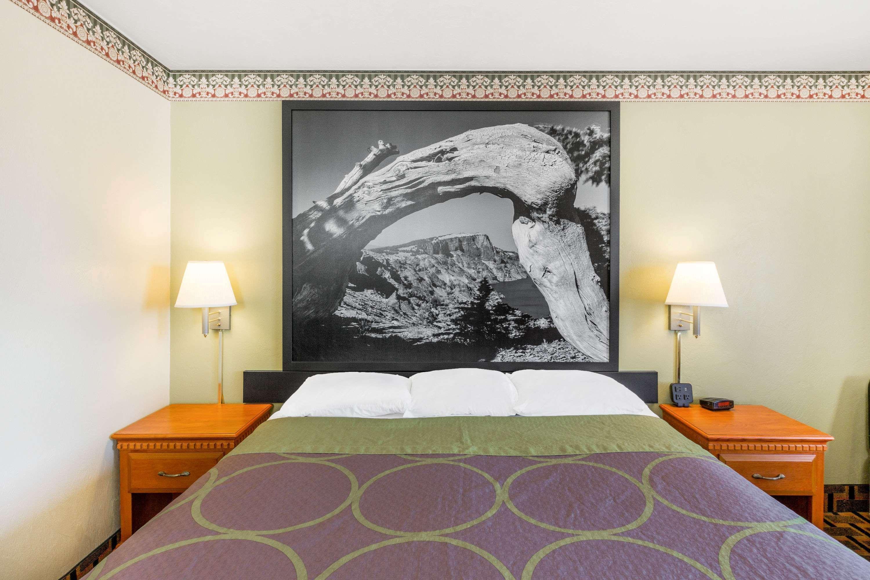 Super 8 By Wyndham Grants Pass Motel Luaran gambar