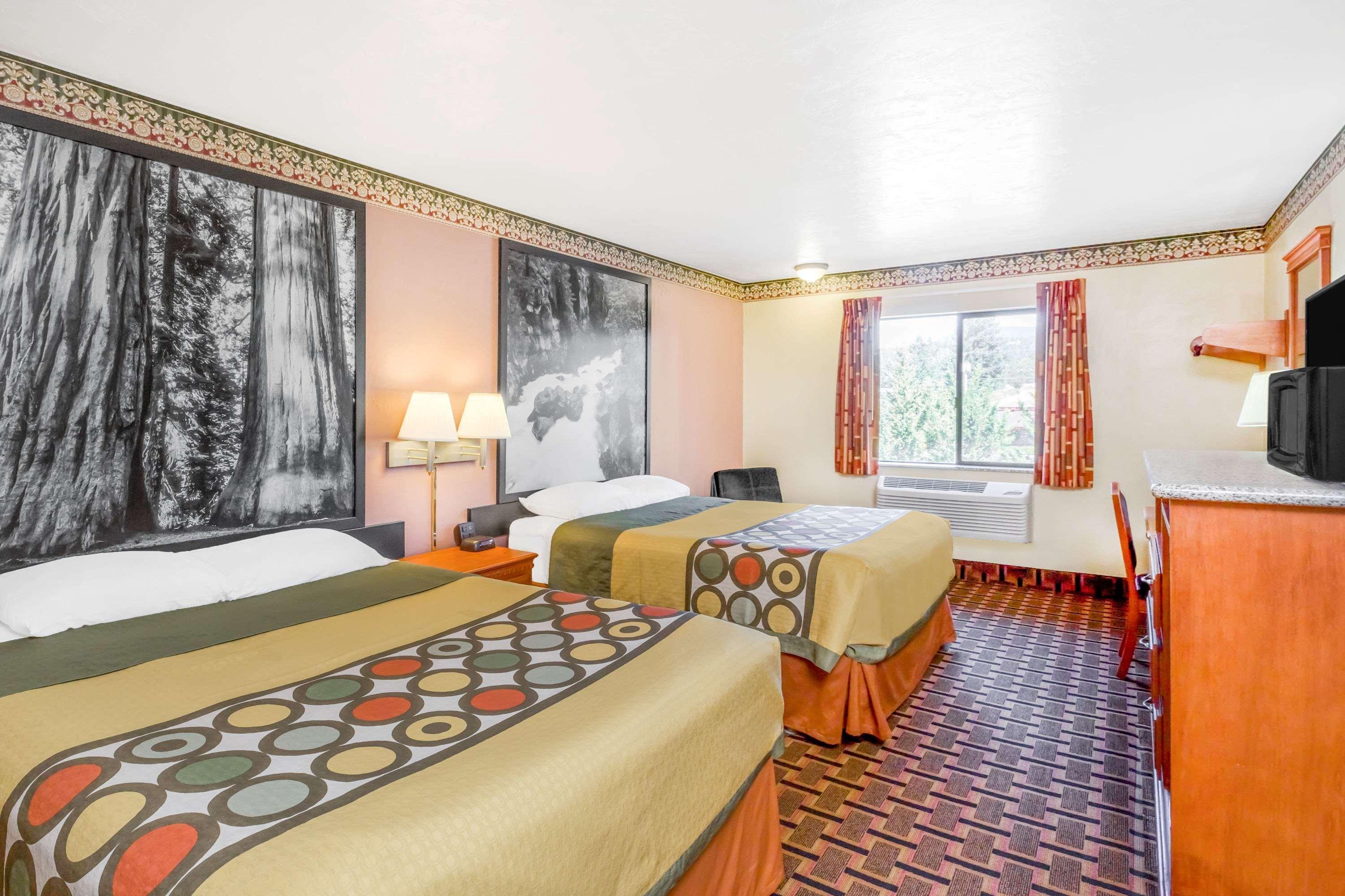 Super 8 By Wyndham Grants Pass Motel Luaran gambar